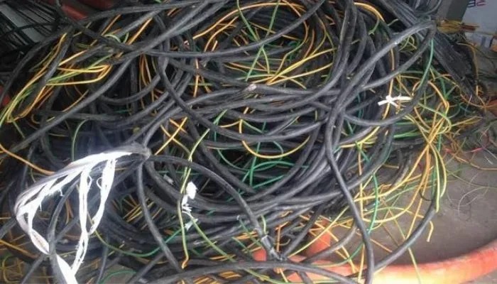 Thu mua dây điện, cáp điện cũ tại Thanh Xuân