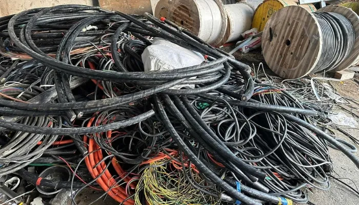 Thu mua dây điện cũ, dây cáp điện công trình, nhà xưởng