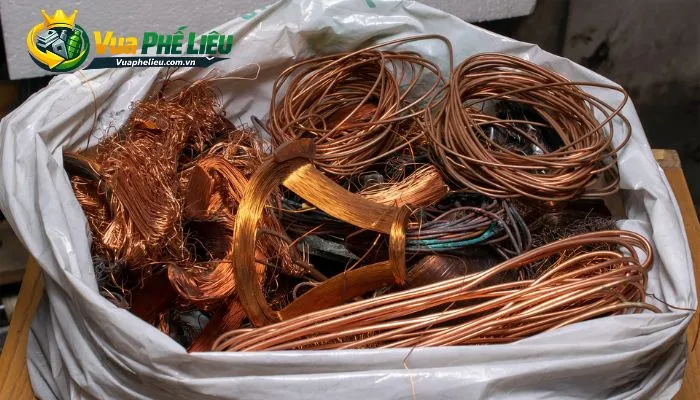Thu mua phế liệu đồng từ hộ gia đình, cửa hàng, thợ điện