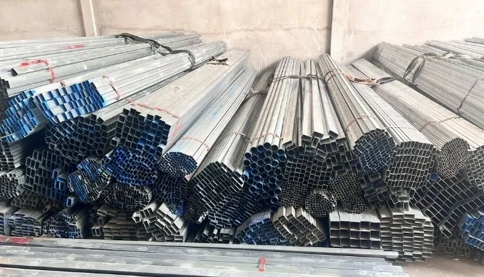 Thu mua sắt vụn phế liệu tại Long Biên